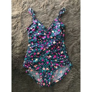 Gabar Vintage 90s Floral Swimsuit